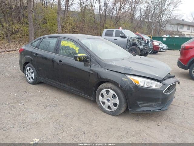 2018 FORD FOCUS S 1