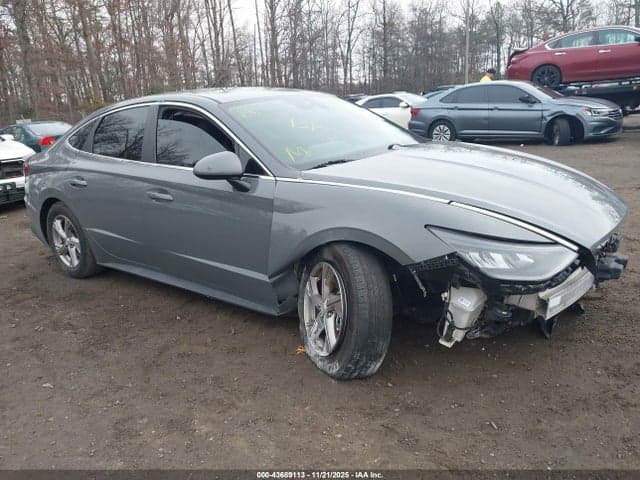 2021 HYUNDAI SONATA SE 1