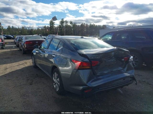 2020 NISSAN ALTIMA S FWD 3