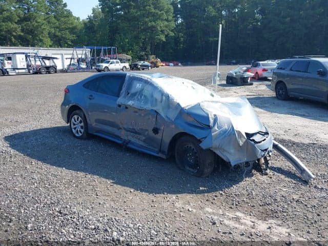 2024 TOYOTA COROLLA LE 1