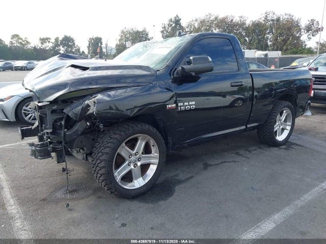 2017 RAM 1500 SPORT 4X2 6'4 BOX 2
