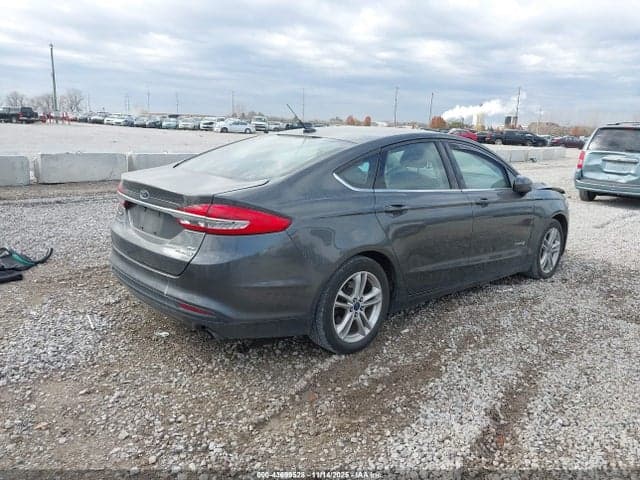 2018 FORD FUSION HYBRID SE 4