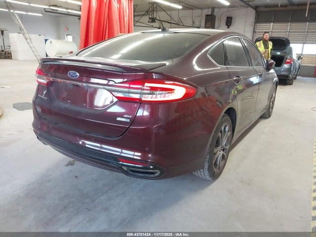 2017 FORD FUSION SE 4