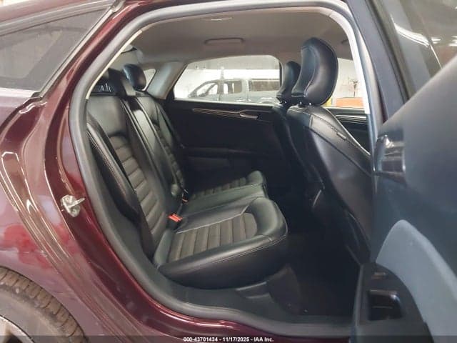 2017 FORD FUSION SE 8