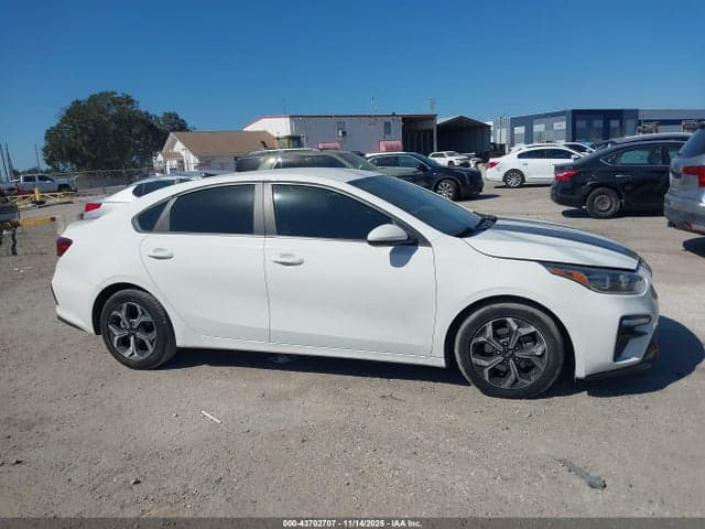 2021 KIA FORTE LXS 13