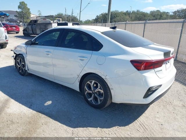 2021 KIA FORTE LXS 3