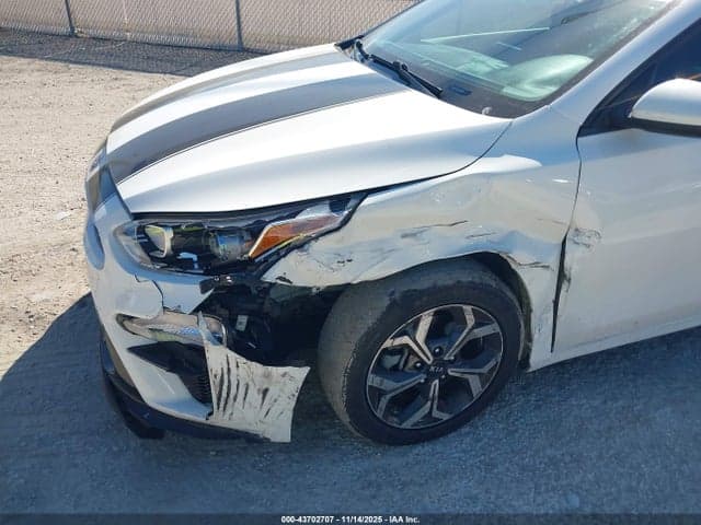 2021 KIA FORTE LXS 6