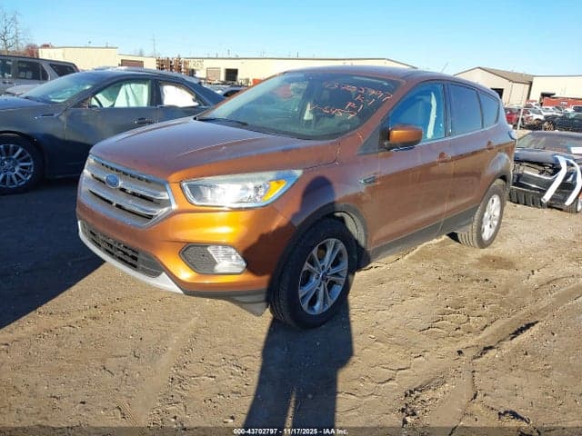 2017 FORD ESCAPE SE 2