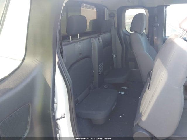 2024 NISSAN FRONTIER KING CAB S 4X2 8