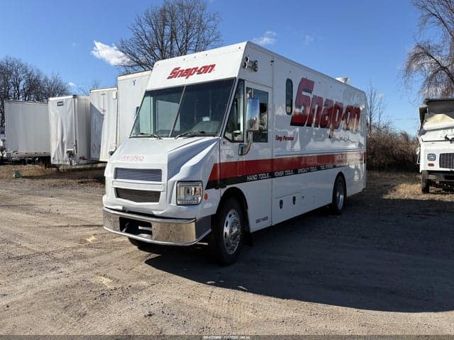 2020 FREIGHTLINER MT55 2