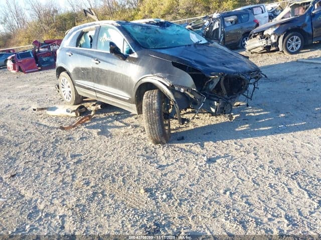 2017 CADILLAC XT5 LUXURY - 1