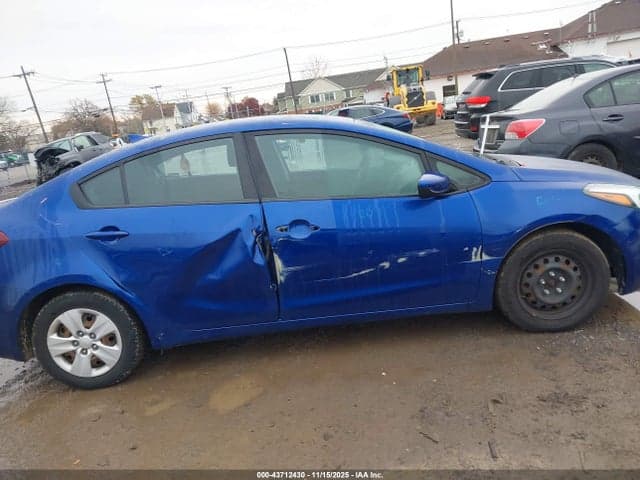 2017 KIA FORTE LX 13