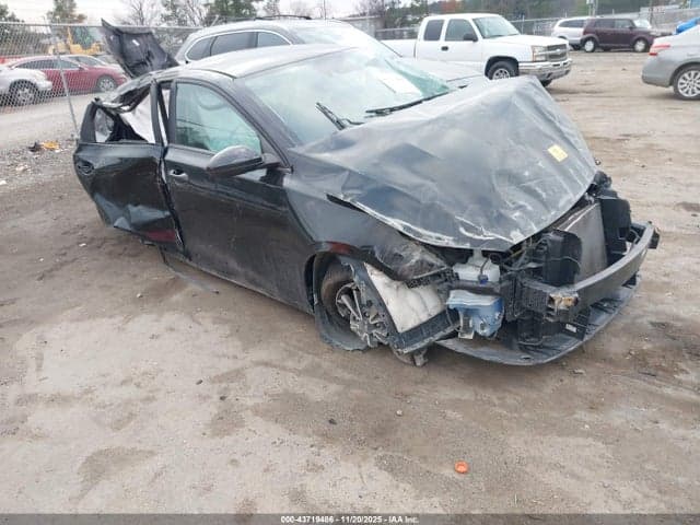 2023 KIA FORTE LXS 1