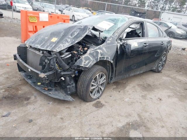 2023 KIA FORTE LXS 2