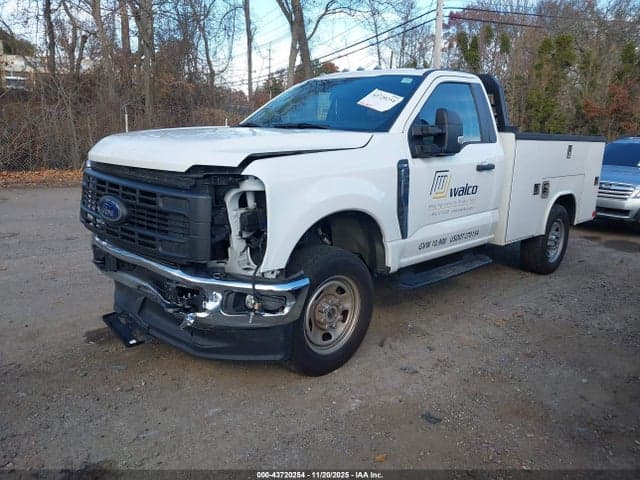 2023 FORD SUPER DUTY F-350 SRW XL 2