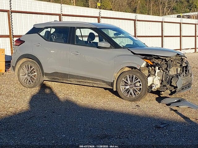 2021 NISSAN KICKS SV XTRONIC CVT - 1