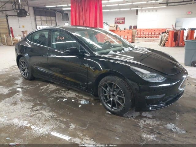 2021 TESLA MODEL 3 STANDARD RANGE PLUS REAR-WHEEL DRIVE 1