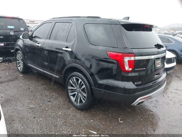 2017 FORD EXPLORER PLATINUM 3