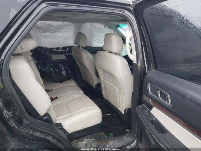 2017 FORD EXPLORER PLATINUM 8