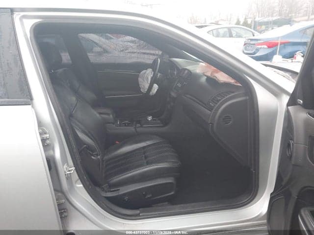 2021 CHRYSLER 300 300S 5