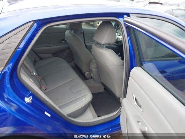 2025 HYUNDAI ELANTRA SEL SPORT 8