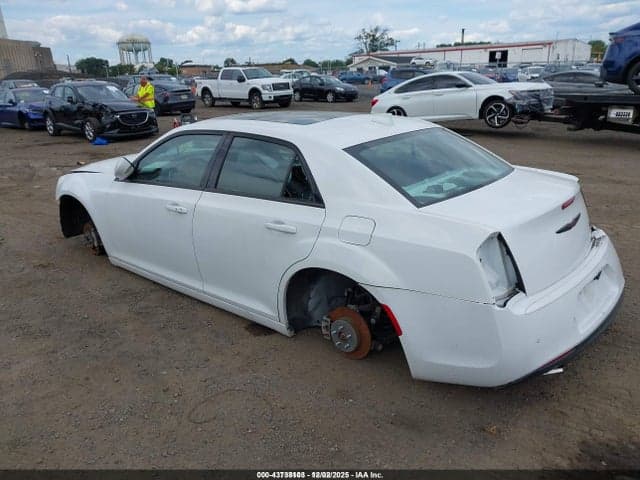 2021 CHRYSLER 300 300S 3