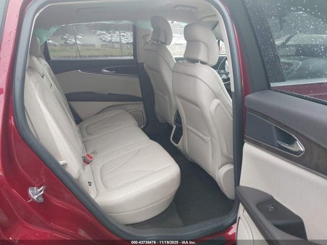 2019 LINCOLN NAUTILUS SELECT 8