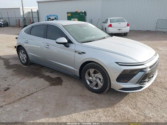 2025 HYUNDAI SONATA SE 1