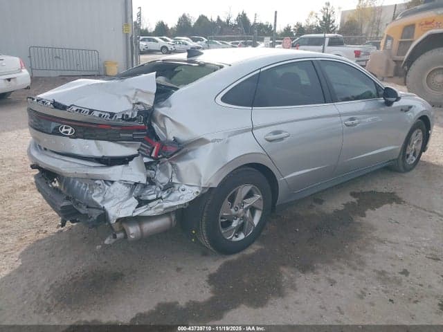 2025 HYUNDAI SONATA SE 4