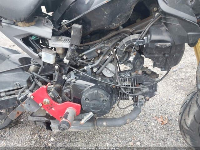 2017 HONDA GROM 125 8