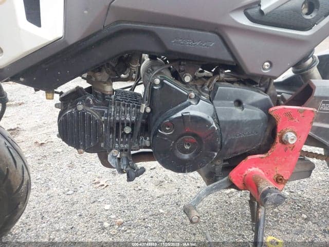 2017 HONDA GROM 125 9