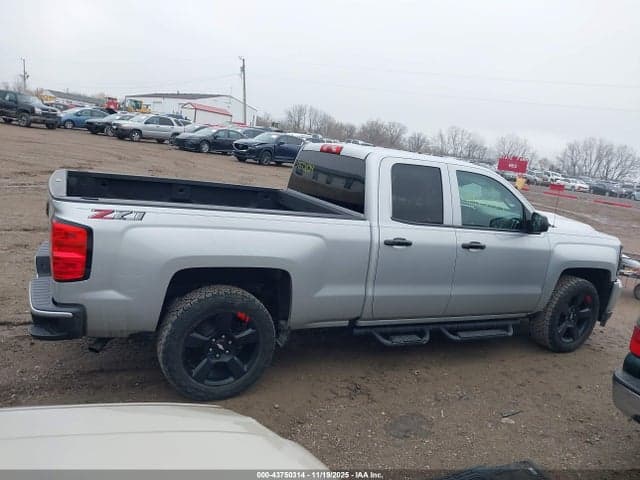 2018 CHEVROLET SILVERADO 1500 2LT 13