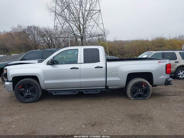 2018 CHEVROLET SILVERADO 1500 2LT 14