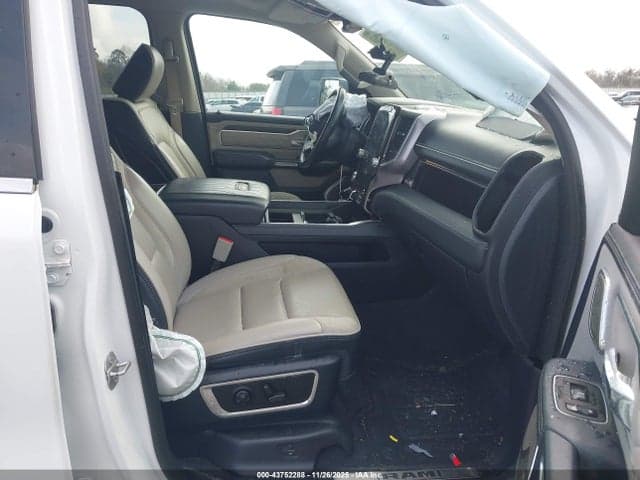 2022 RAM 1500 LIMITED 5