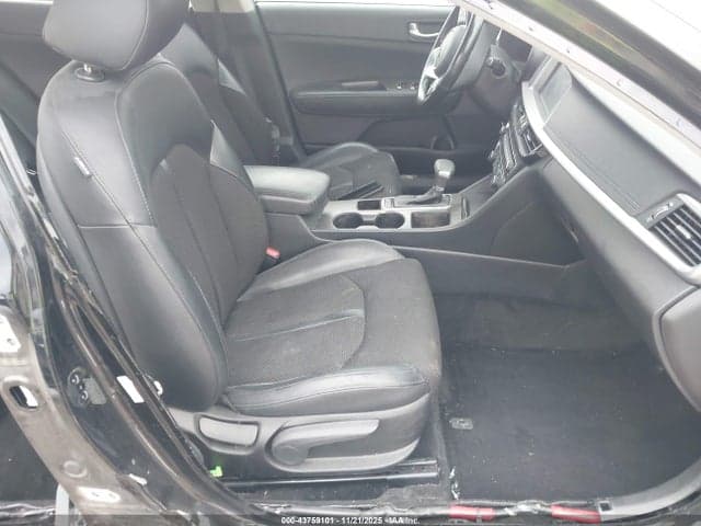2019 KIA OPTIMA S 5