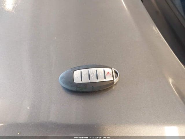 2020 NISSAN KICKS SV XTRONIC CVT 11