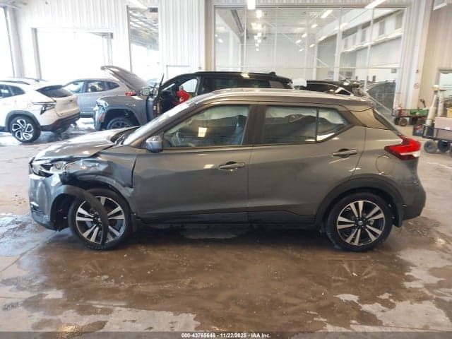 2020 NISSAN KICKS SV XTRONIC CVT 15