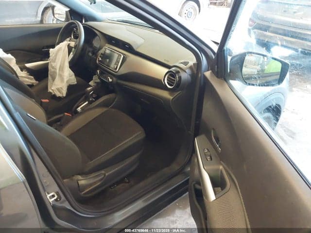 2020 NISSAN KICKS SV XTRONIC CVT 5
