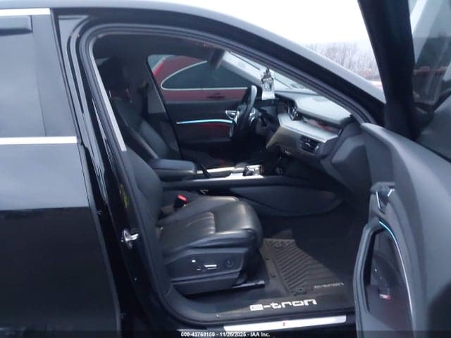2021 AUDI E-TRON SPORTBACK PRESTIGE QUATTRO 5