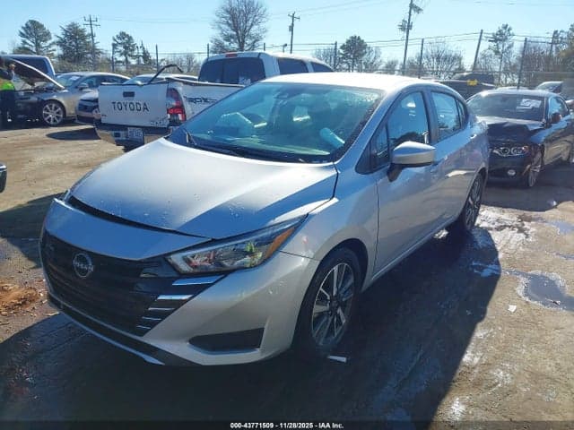 2025 NISSAN VERSA 1.6 SV 2