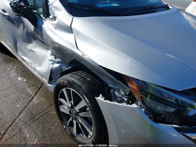 2025 NISSAN VERSA 1.6 SV 6