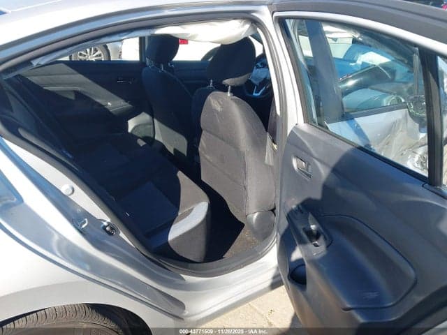 2025 NISSAN VERSA 1.6 SV 8