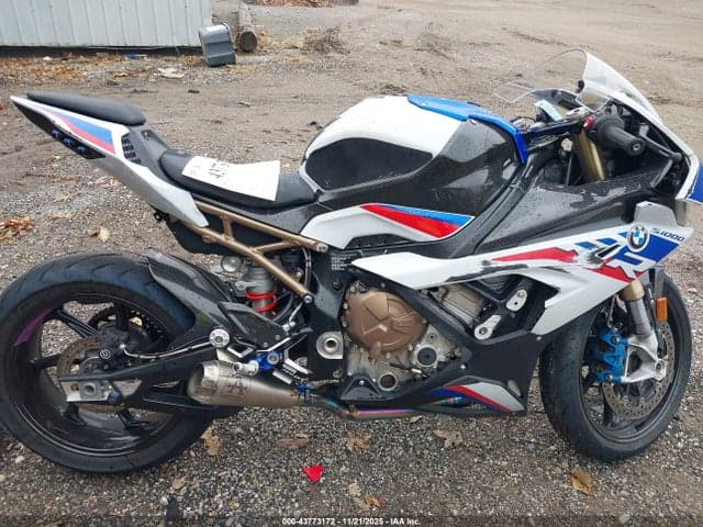 2022 BMW S 1000 RR 12