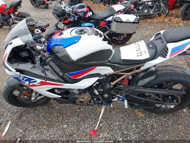 2022 BMW S 1000 RR 13