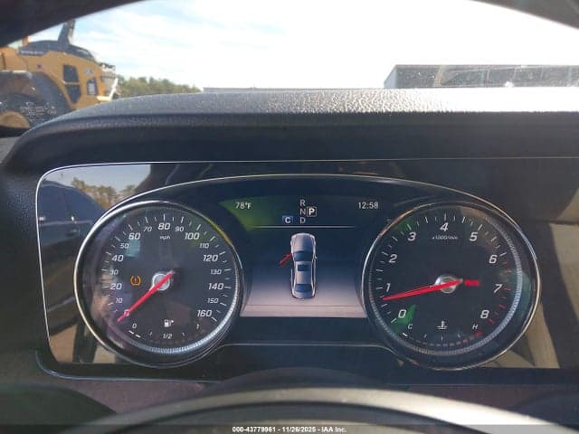 2017 MERCEDES-BENZ E 300 4MATIC 7