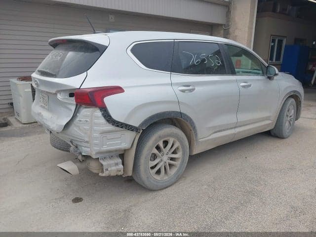 2020 HYUNDAI SANTA FE SE 4