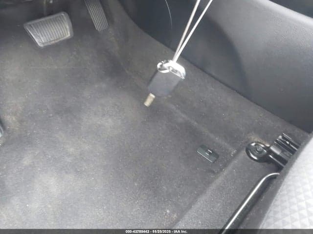 2021 KIA SOUL LX 11