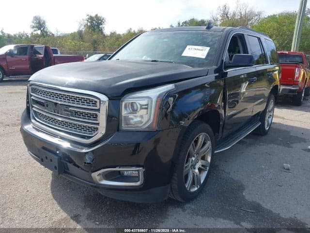 2017 GMC YUKON SLT 2