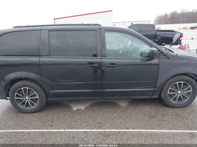 2017 DODGE GRAND CARAVAN GT 13