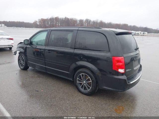 2017 DODGE GRAND CARAVAN GT 3
